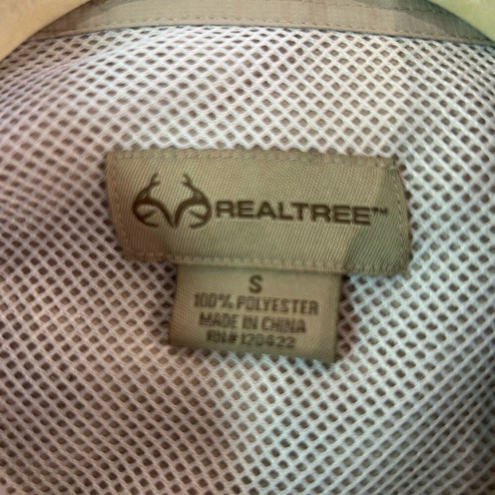 Realtree shirt - Picture 3 of 6